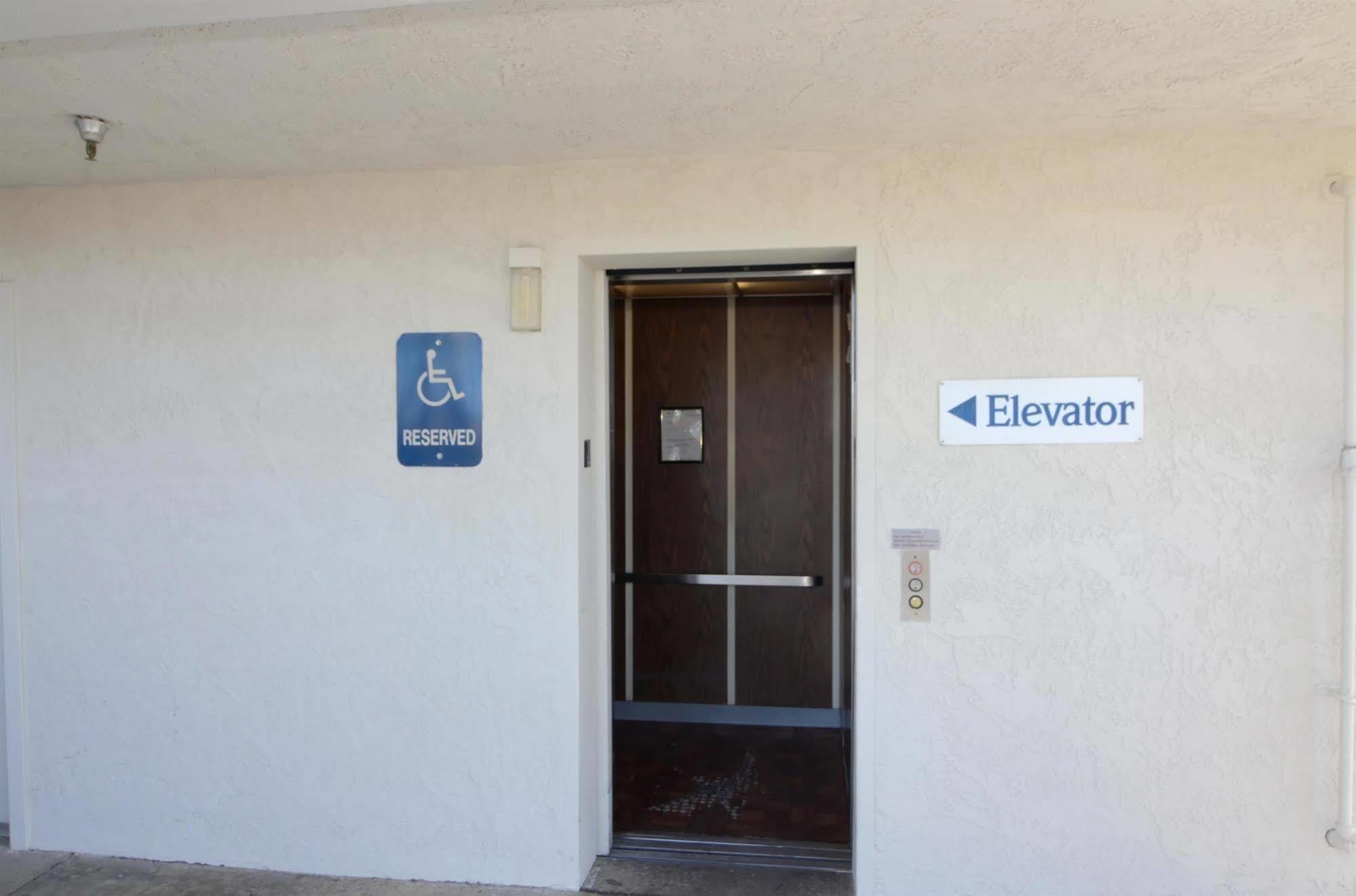 Motel 6-Twentynine Palms, Ca Εξωτερικό φωτογραφία