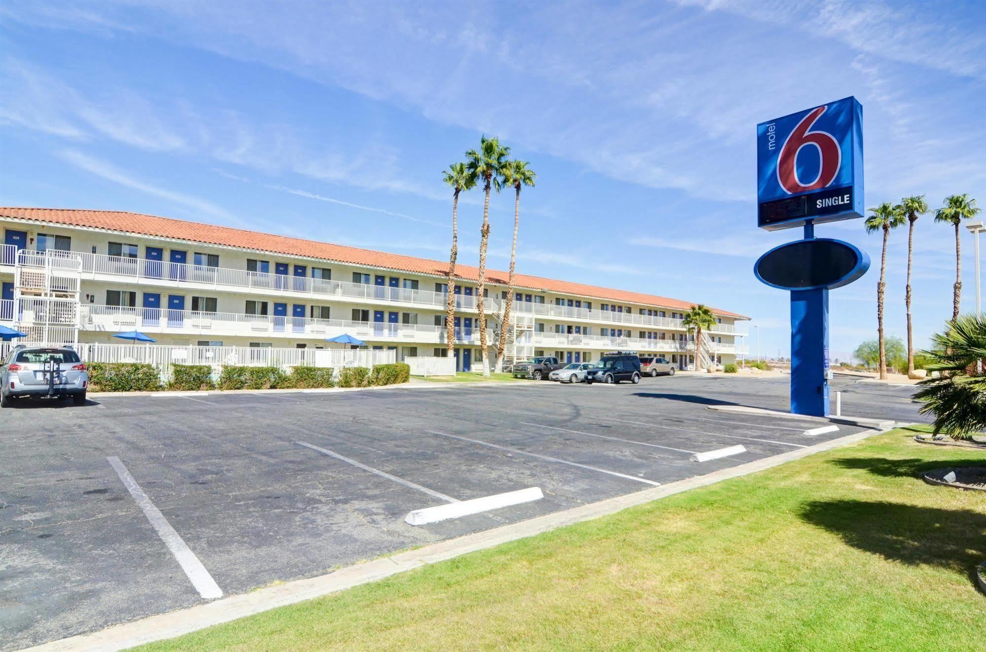 Motel 6-Twentynine Palms, Ca Εξωτερικό φωτογραφία